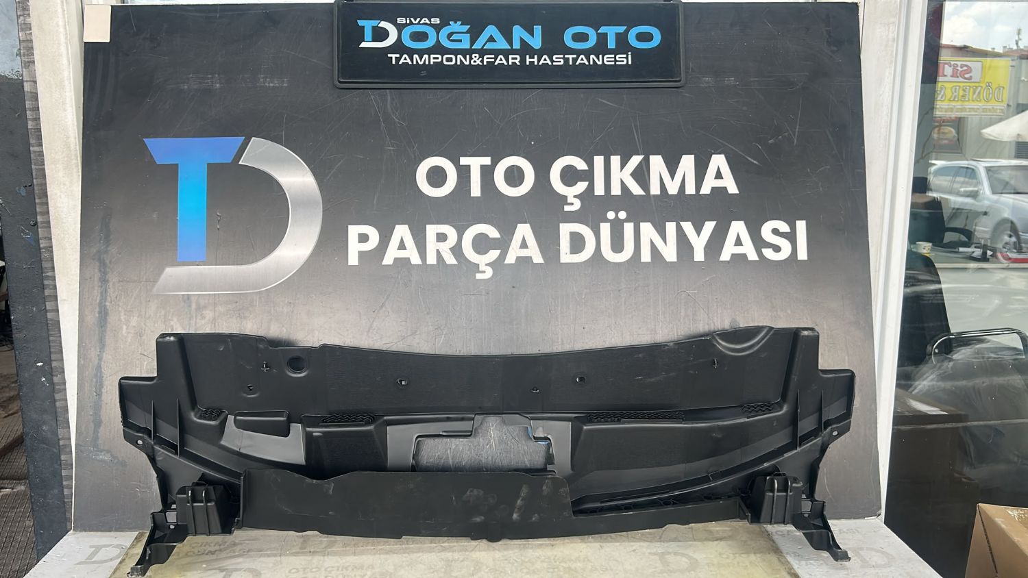 PEUGEOT 301 �N PANJUR �ST PLAST��� 2016 YEN� SIFIR